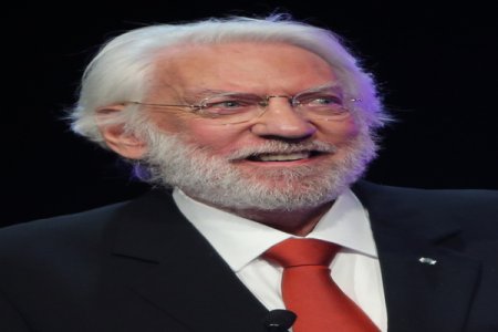 Hollywood Mourns the Death of Actor Donald Sutherland at 88