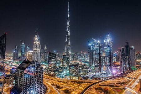 Dubai_Skylines_at_night_(Pexels_3787839) (1).jpg