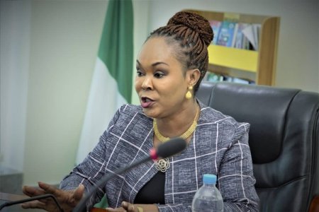[VIDEO]  Women Affairs Minister Uju Kennedy Stumbles While Naming States for $500M World Bank Project
