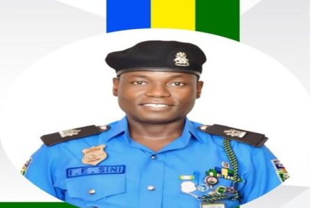 Nigerian Police Awards SP Ibrahim Ezekiel Sini for Rejecting N150M Bribe