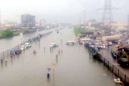 Lagos Floods Paralyze Mainland and Island, Traffic at Standstill