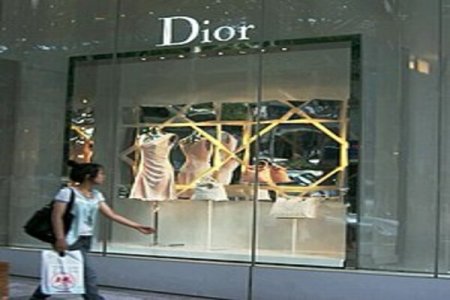 Luxury Fashion Giants Dior, Armani Face Labor Scandal in Italy