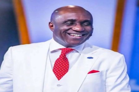 Mixed Reactions Emerge as Pastor David Ibiyeomie Claims "God Does Not Bless You When You Give to Non-Givers"