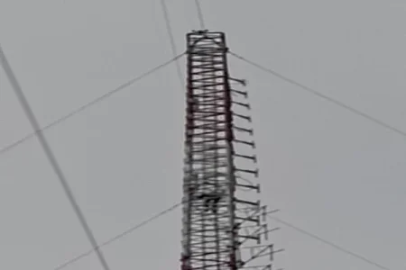 broadcast mast (1).webp broadcast mast (1).webp