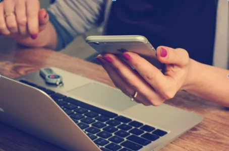 image-looking at mobile screen.webp image-looking at mobile screen.webp