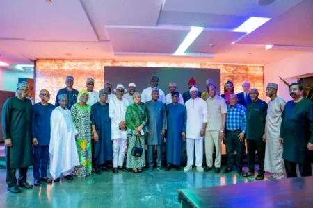 reps-visit-dangote-refinery-750x501 (1).webp reps-visit-dangote-refinery-750x501 (1).webp