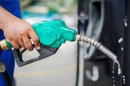 Nigerians Brace for Economic Strain as Fuel Prices Surge to N850 per Litre in Lagos