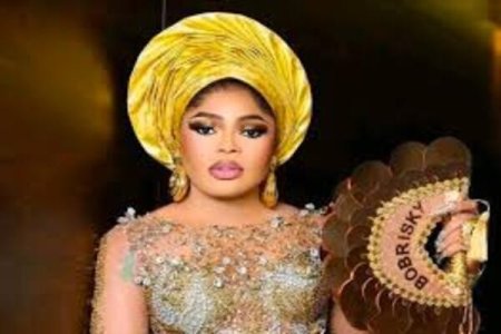 [VIDEO] Naira Abuse: Bobrisky Celebrates Release from Jail with a Party