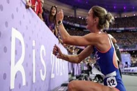 [VIDEO] Paris 2024 Olympics: French Runner Alice Finot Proposes to Boyfriend After Setting European Record