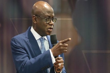 Pastor Tunde Bakare Calls Out Politicians for Extravagance as Nigerians Suffer in Poverty