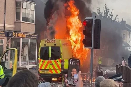 UK Riots (1).webp UK Riots (1).webp