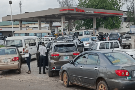 Fuel Crisis Deepens in Lagos: Long Queues, Soaring Prices