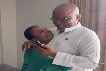 bimbo Ademoye and her dad (1).webp bimbo Ademoye and her dad (1).webp