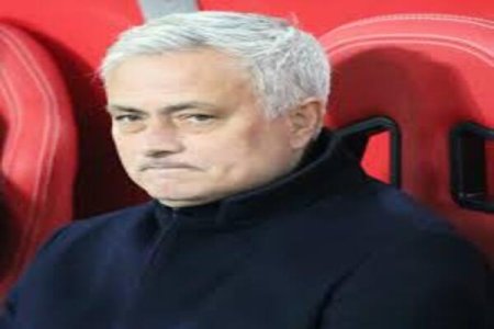 Mourinho Calls Out Osimhen for Diving Amid Galatasaray Transfer