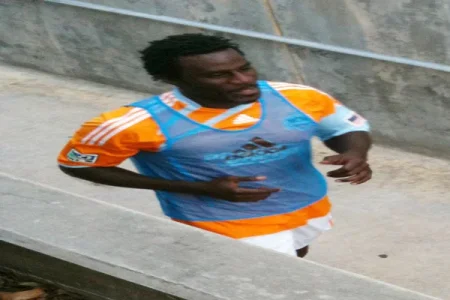 14_Ade_Akinbiyi (1).webp 14_Ade_Akinbiyi (1).webp