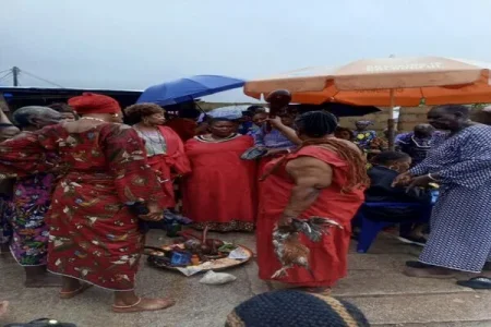 edo market woman (1).webp edo market woman (1).webp