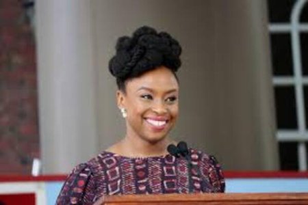 [VIDEO] Chimamanda Ngozi Adichie: "I Created My Own Name"