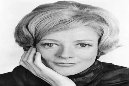 Maggie_Smith_-_Vintage_(trim) (1).webp Maggie_Smith_-_Vintage_(trim) (1).webp