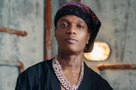 Wizkid Under Fire: Joey Akan Questions His Critique of Peers