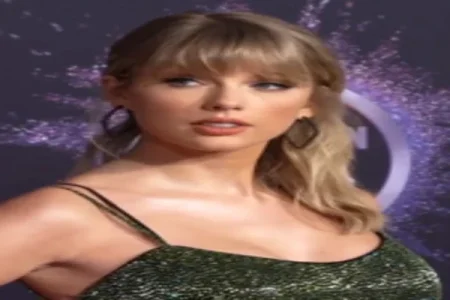 Taylor Swift (1).webp Taylor Swift (1).webp