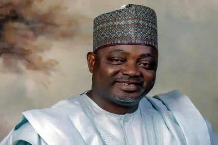 Alhaji-Lanre-Issa-Onilu (1).jpg Alhaji-Lanre-Issa-Onilu (1).jpg