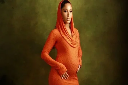 Adesua Etomi and Banky W Expecting Baby Number 2 (1).webp Adesua Etomi and Banky W Expecting Baby Number 2 (1).webp