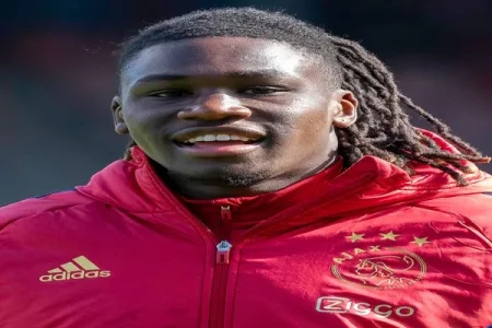 Calvin Bassey (1).webp Calvin Bassey (1).webp