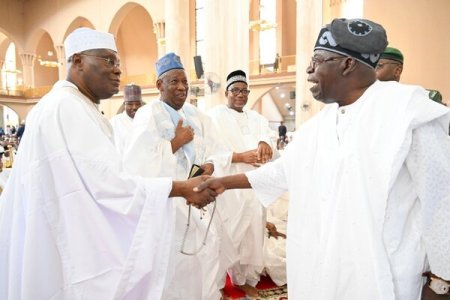 Tinubu and Atiku at Jummat Prayers (1).jpg