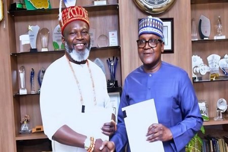 NNPC and Dangote Refinery Partner on 10-Year Gas Supply Deal for Industrial Growth