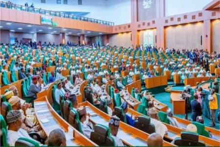 Ibori’s Daughter and Four Lawmakers Switch Allegiance to APC