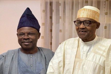 [VIDEO] Amosun and Others Celebrate Buhari’s 82nd Birthday in Daura