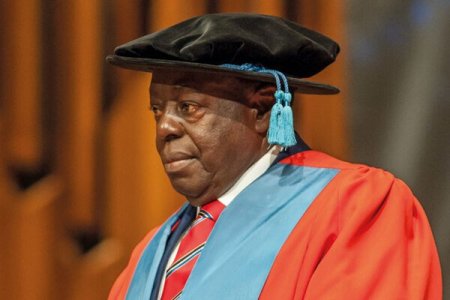 Nigerians Question Afe Babalola’s Patriot Award Following Farotimi Defamation Controversy