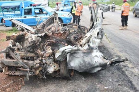 Tragic Bus Crash in Ondo State Kills 13, Survivor Rescued