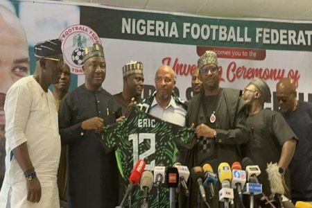 Super Eagles Coach Eric Chelle Vows to Lead Nigeria to 2026 World Cup