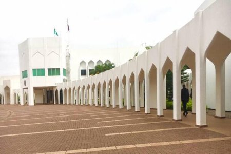 Vandals Steal Cables Supplying Power to Presidential Villa, Plunge Abuja into Darkness