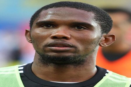 [VIDEO] Heartwarming Moment: Eto'o Meets Old Friend at Douala Event