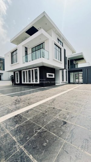 Newly Built 5 Bedroom Fully Detached Duplex With En-suite Bedrooms