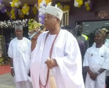 Ogun-Monarch- (1).webp Ogun-Monarch- (1).webp