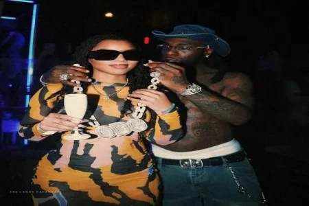 burna boy and chloe get matching watches (1).webp burna boy and chloe get matching watches (1).webp