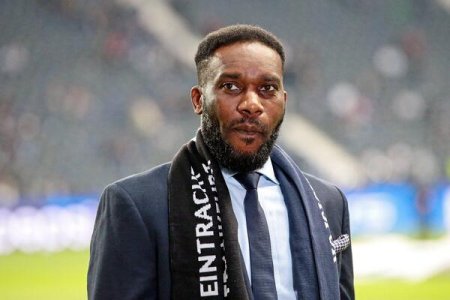 Okocha Rips Carragher Over AFCON: “You Don’t Want Your Son Playing Like Him”