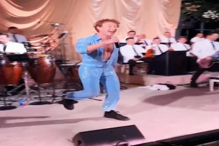 mark zuckerberg dancing (1).webp mark zuckerberg dancing (1).webp