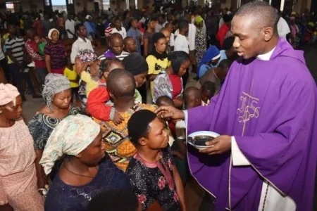 Catholics-Ash-Wednesday-4 (1).webp Catholics-Ash-Wednesday-4 (1).webp