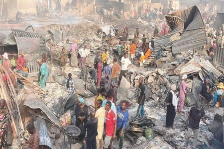 Fire Guts Aleshinloye Market in Ibadan, Traders Count Losses