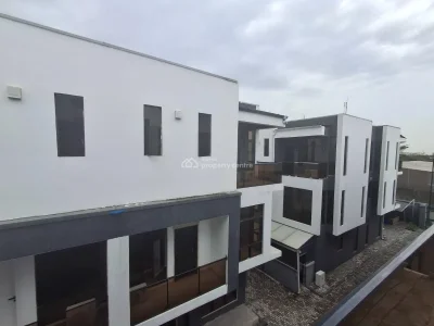 Luxury 4 bedroom house for sale