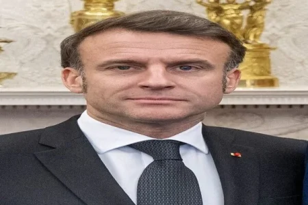 Macron (1).webp