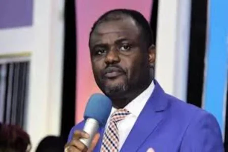 pastor damina (1).webp pastor damina (1).webp