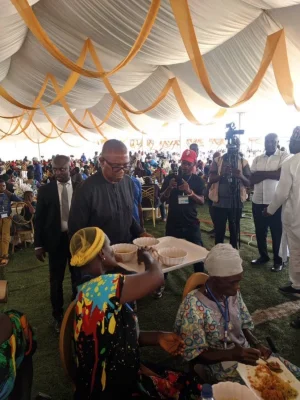 Peter Obi spotted sharing food at an event.webp