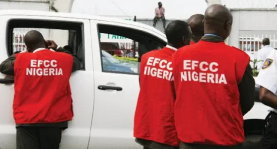 EFCC-operatives.webp EFCC-operatives.webp