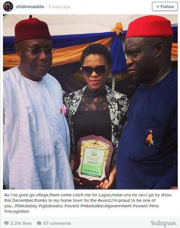 Chidinma and her award.jpg