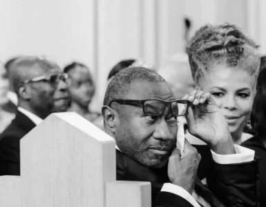 Otedola cryin at daughters wedding.webp Otedola cryin at daughters wedding.webp
